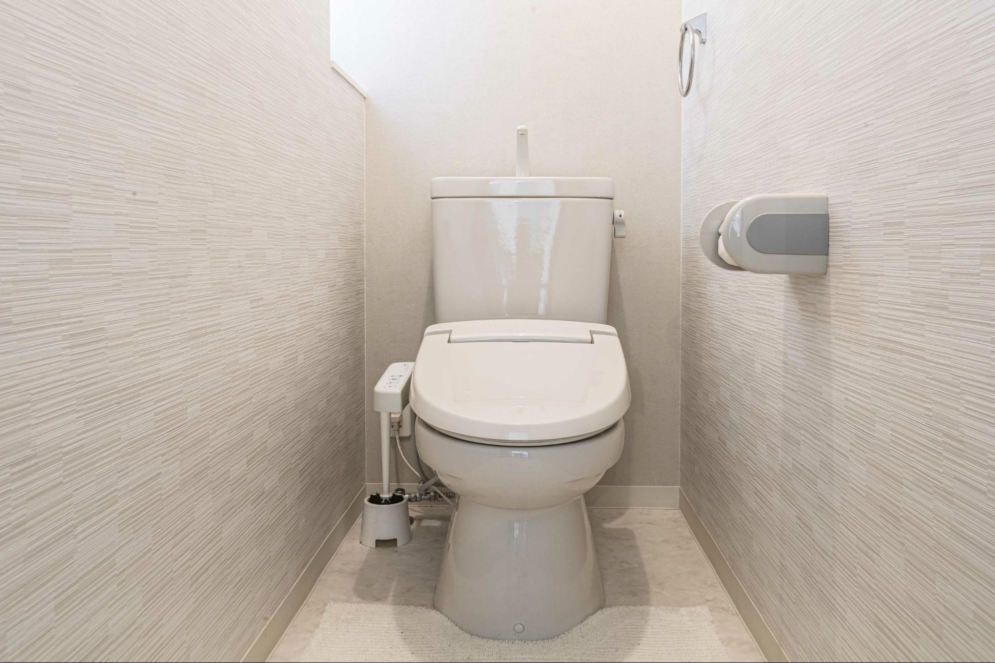 トイレを簡単リフォーム！ウォシュレット取替機能部・リフレッシュシャワートイレとは | プロストア ダイレクト ナビ